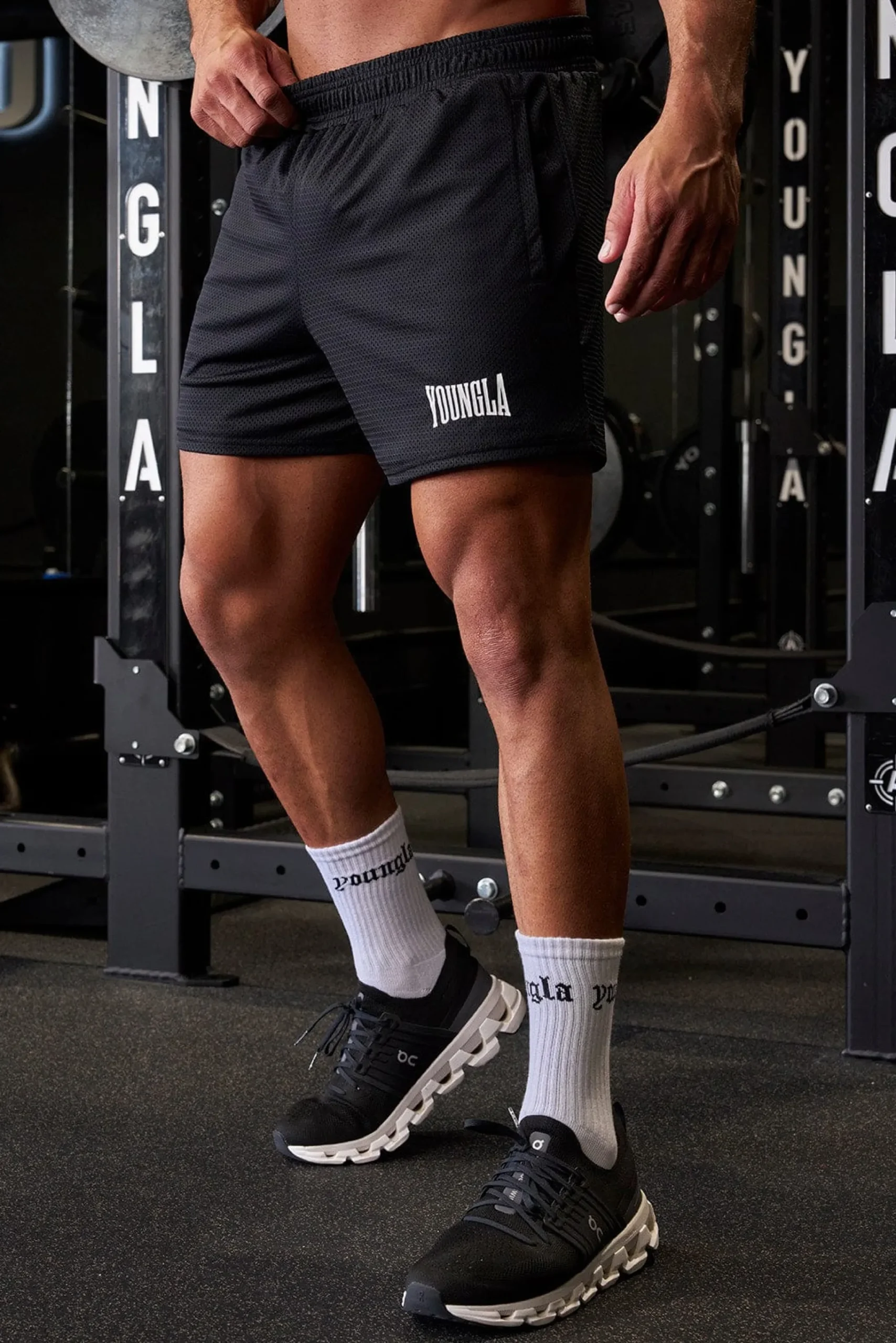 1026 - AeroMesh Shorts