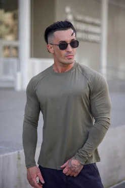 8033 - AeroTech Longsleeves