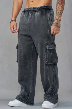 2131 - Batman Armored Sweats