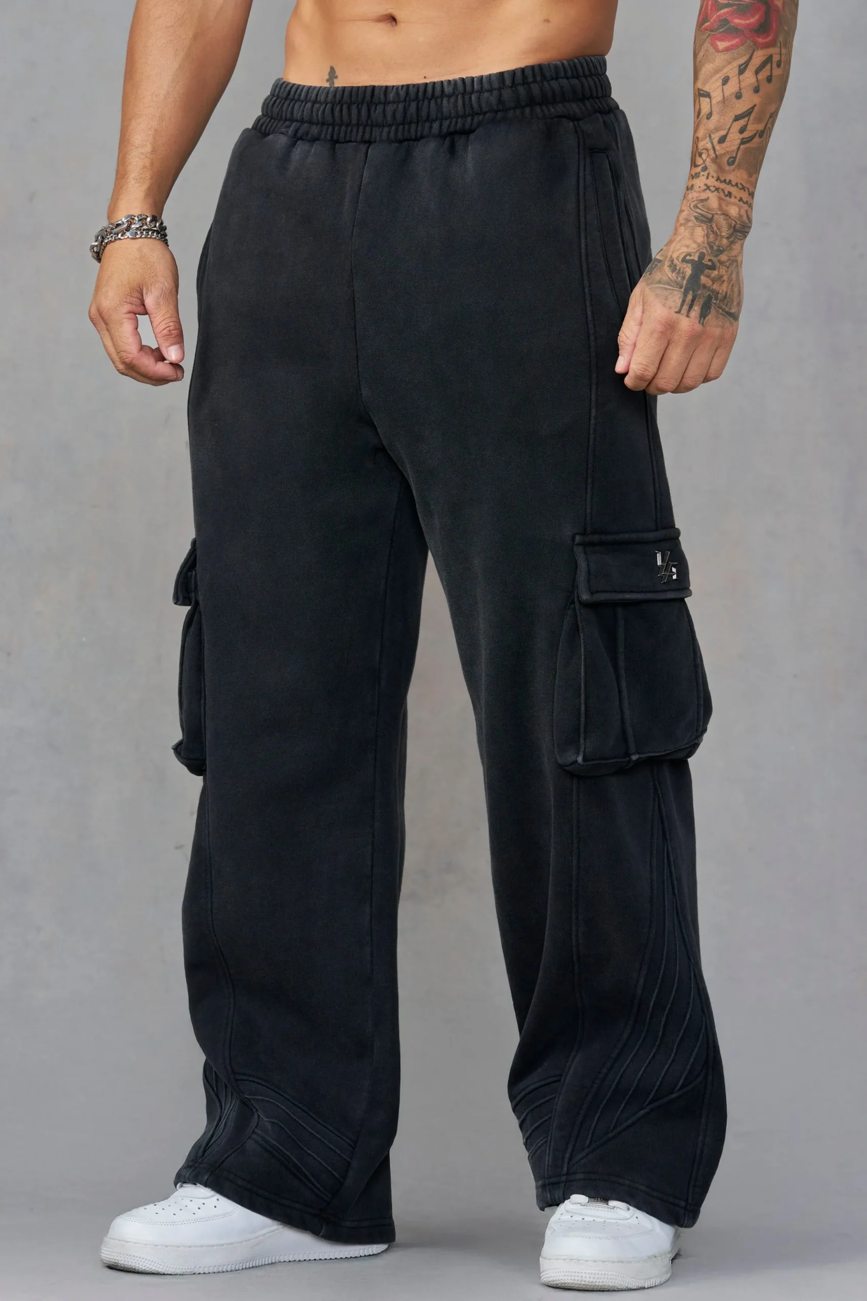 2131 - Batman Armored Sweats