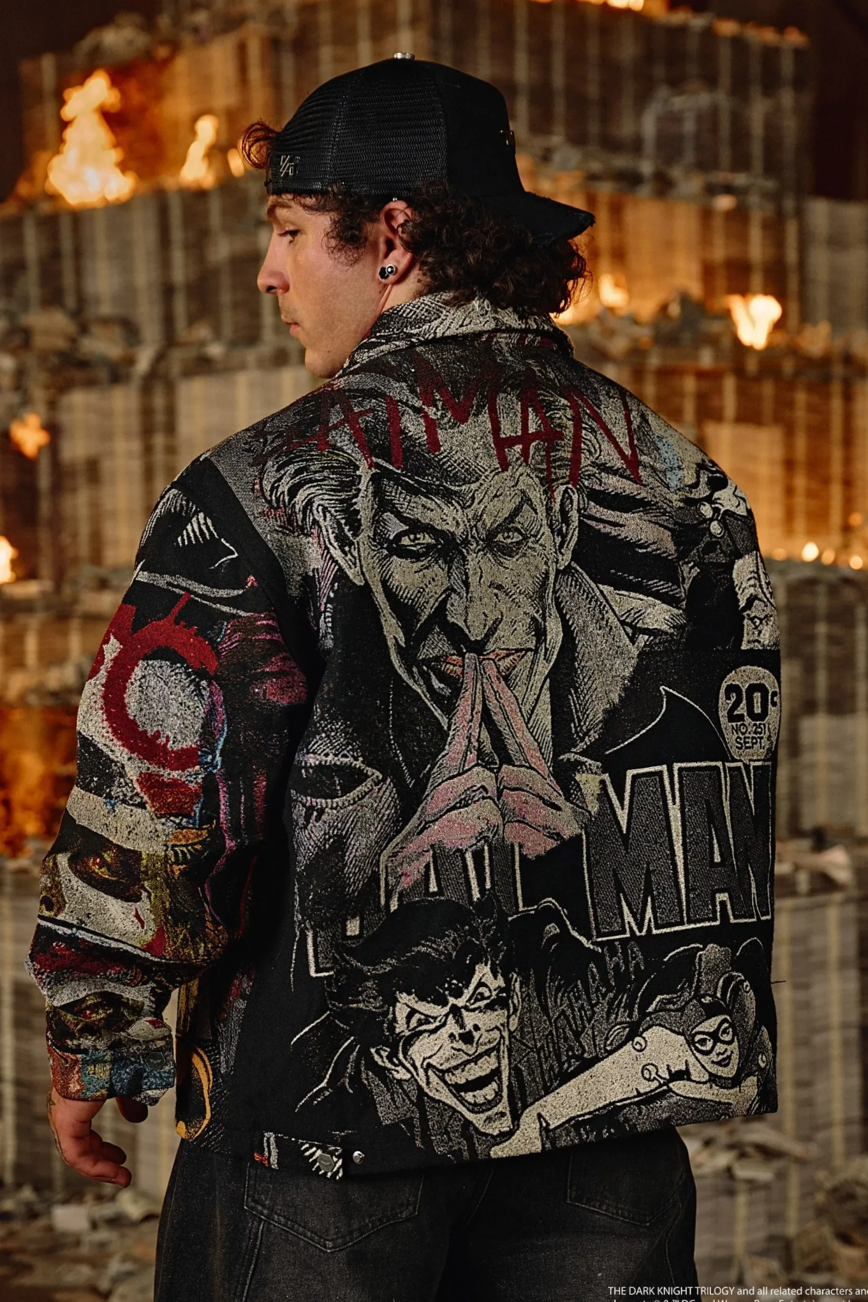 5177 - Batman Limited Edition Tapestry Jackets