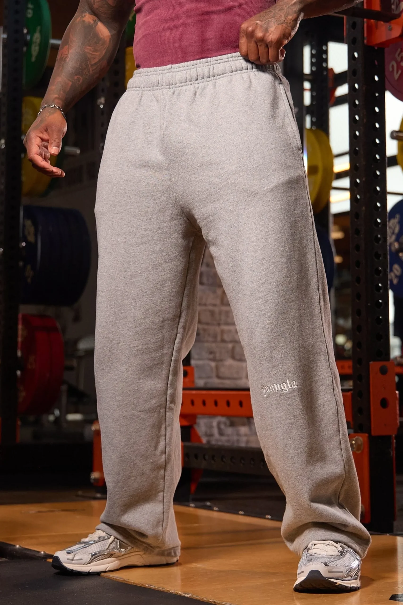 2129 - Core Baggy Sweats