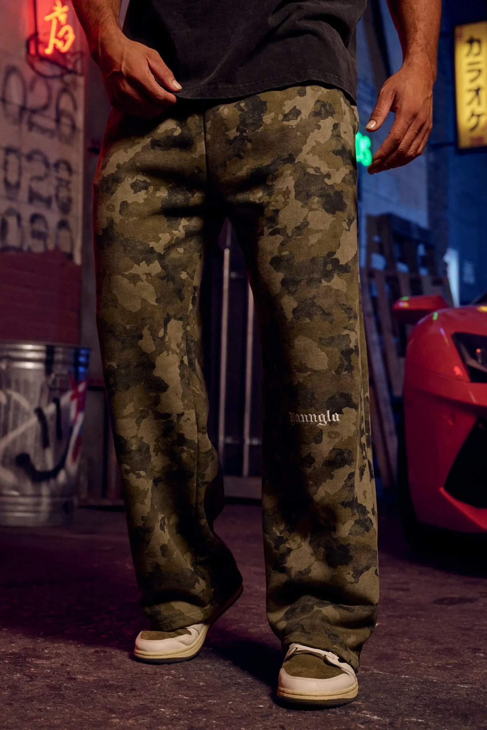 2129 - Core Baggy Sweats