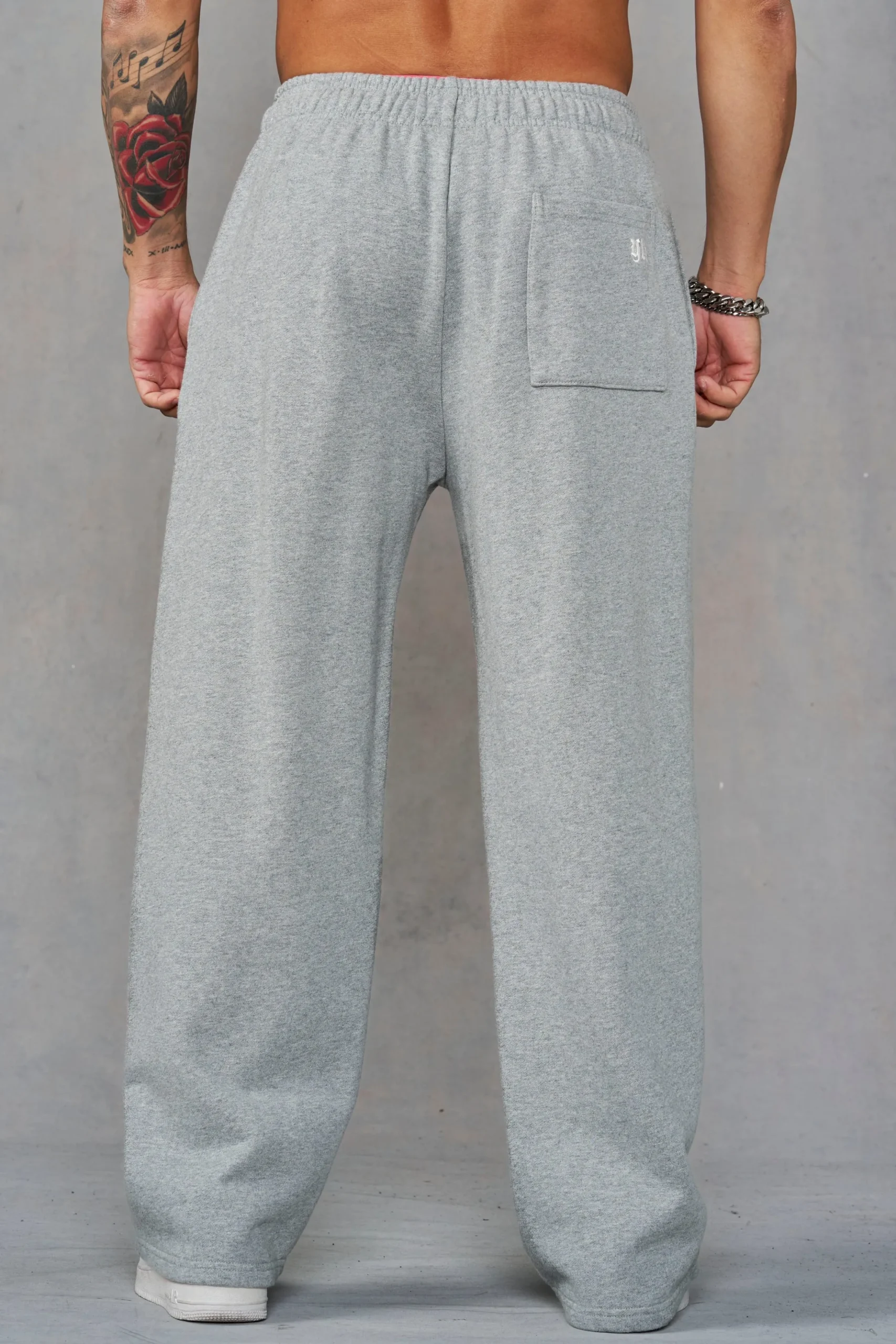 2129 - Core Baggy Sweats