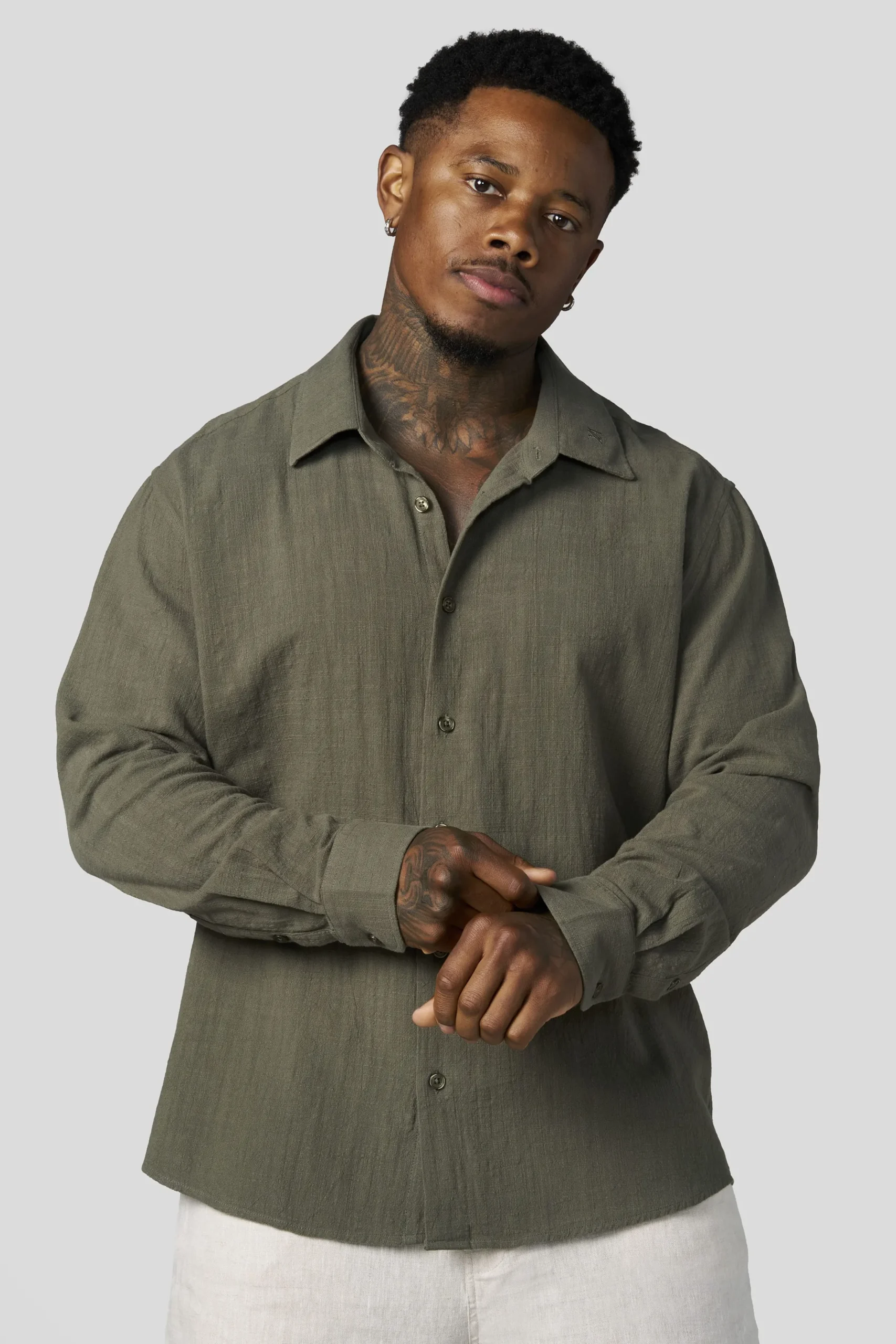 8095 - Cotton Linen Button-Ups
