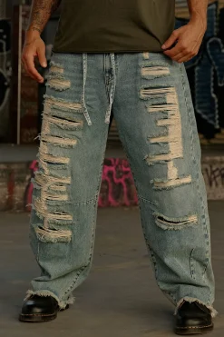 6004 - Destroyed Jeans