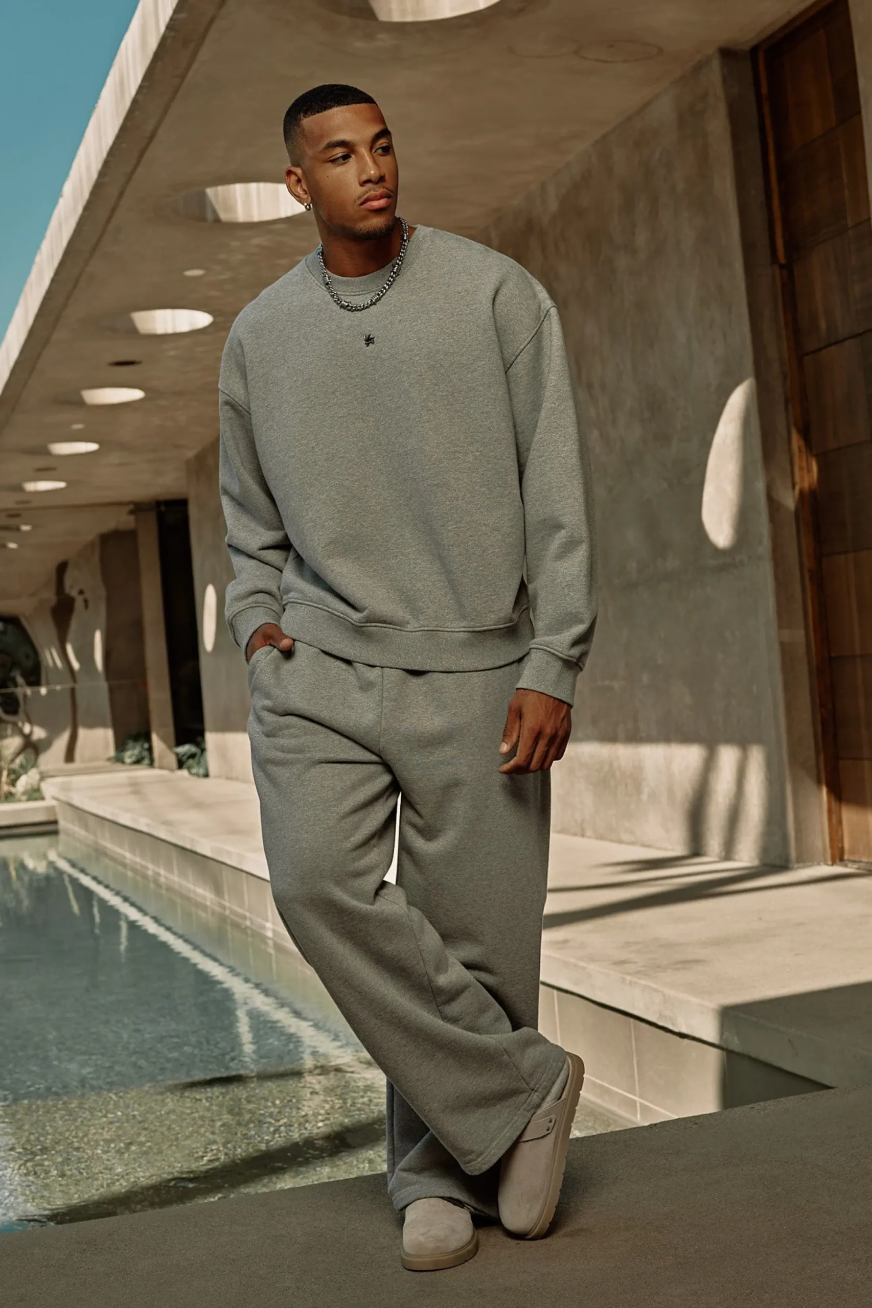 2067 - Elevated Essentials - Baggy Sweats
