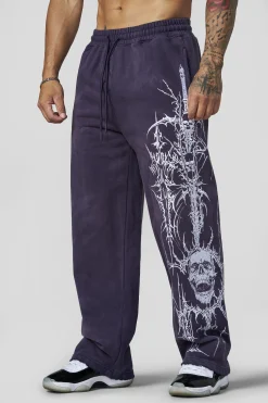 2122 - Eternal Embroidered Sweats