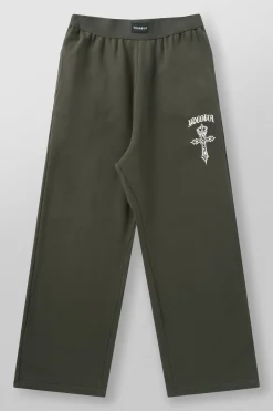 2009 - Faith Sweats