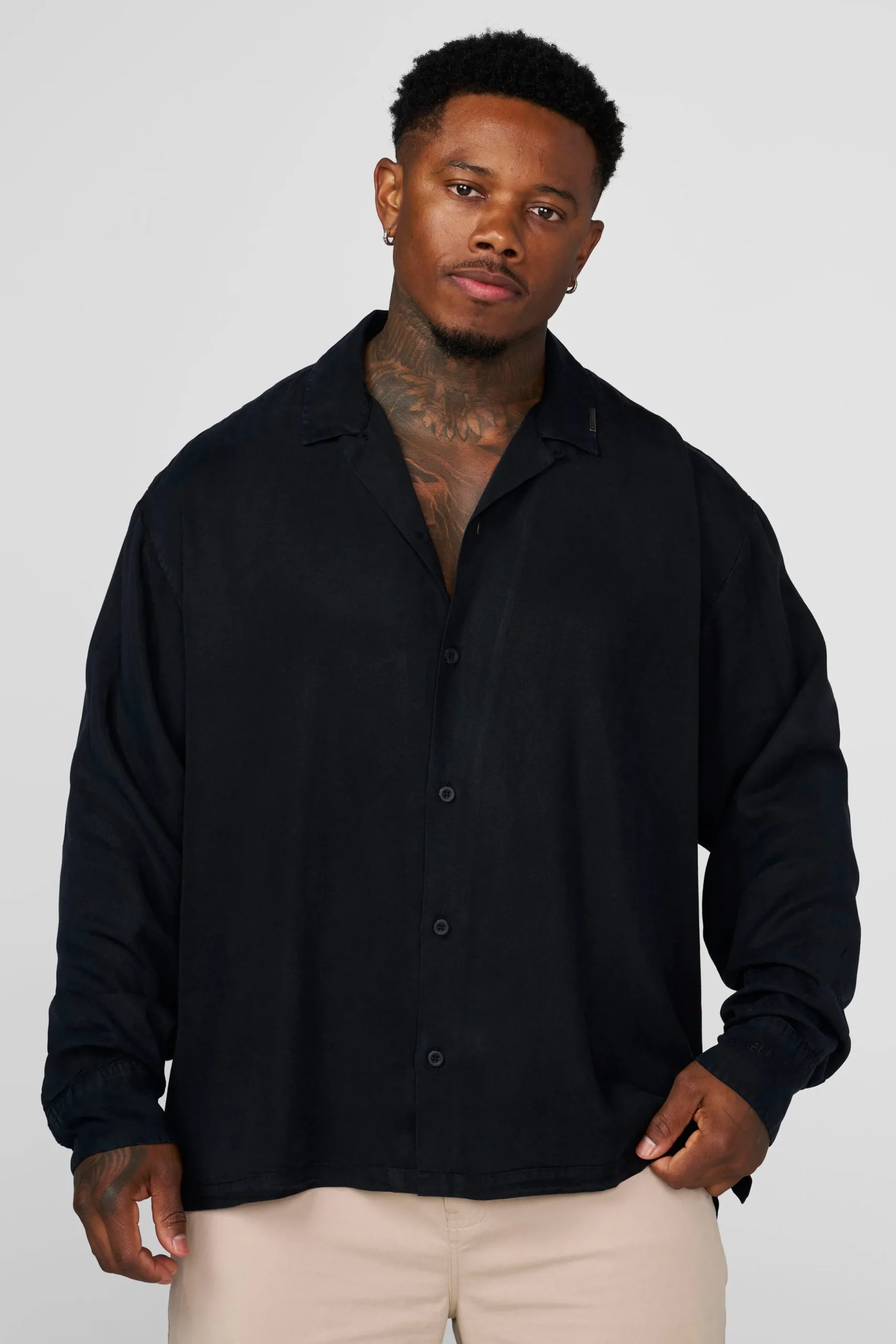 8053 - Flowy Button-ups