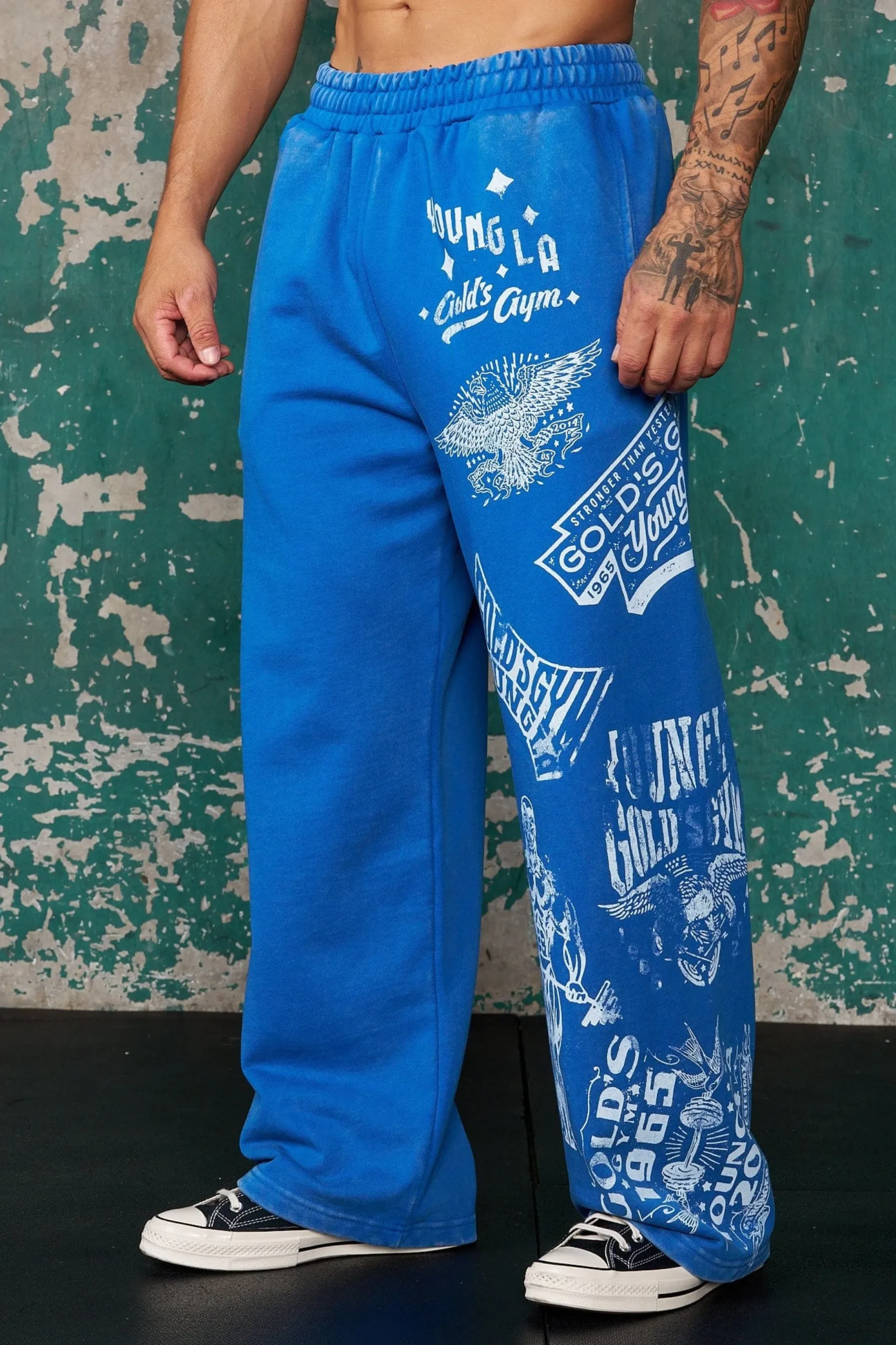 2142 - Golds Gym Evolution Sweats