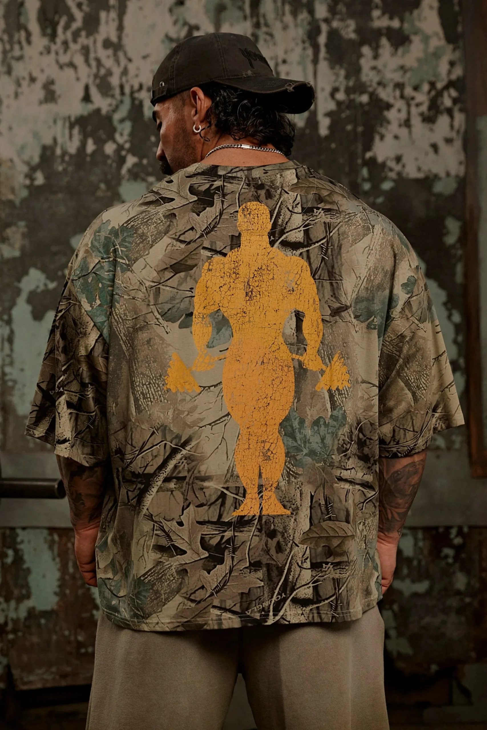 4248 - Gold's Iron Legacy Huge Tees