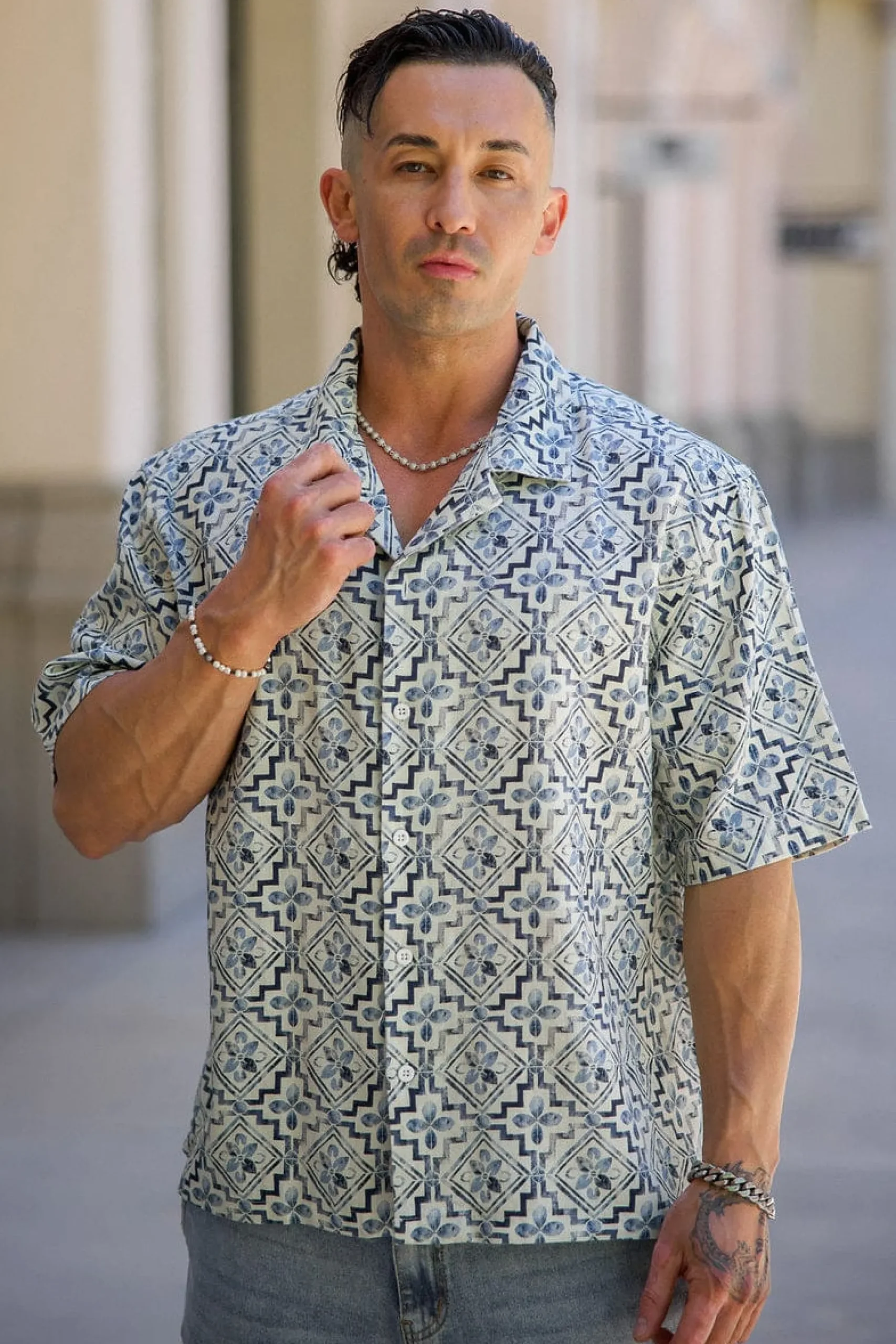 4093 - Mosaic Linen Button-Ups