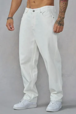 6052 - Straight Cut Jeans