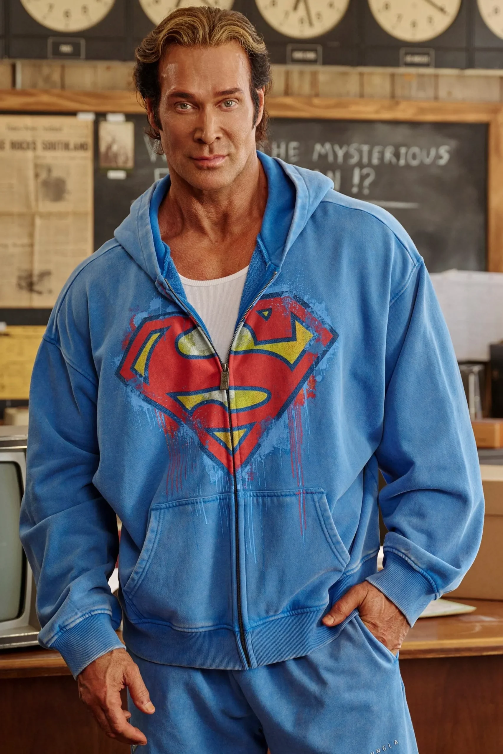 5011 - Superman Drip Zip-Ups