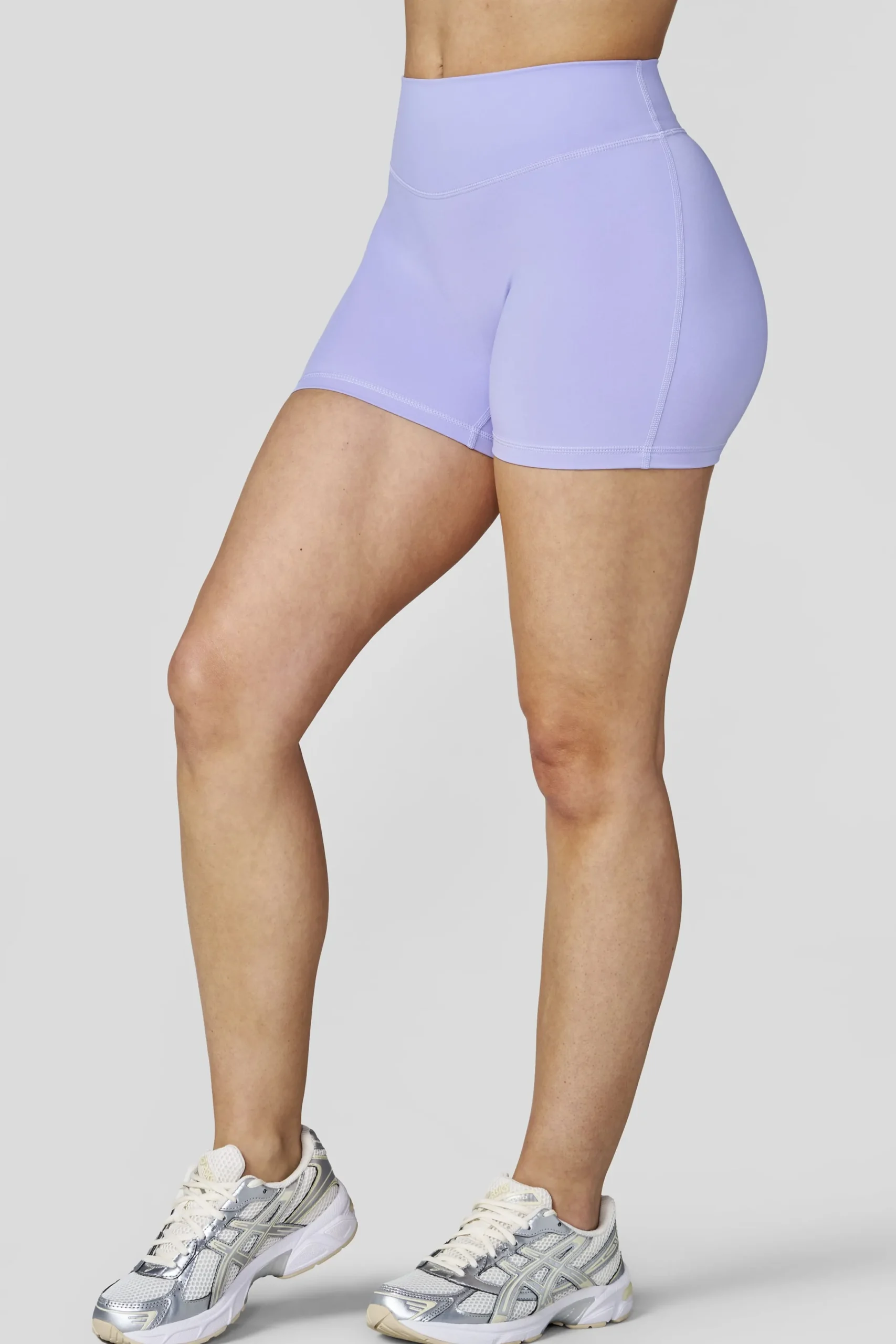 W130 Amore Scrunch Shorts New Colors