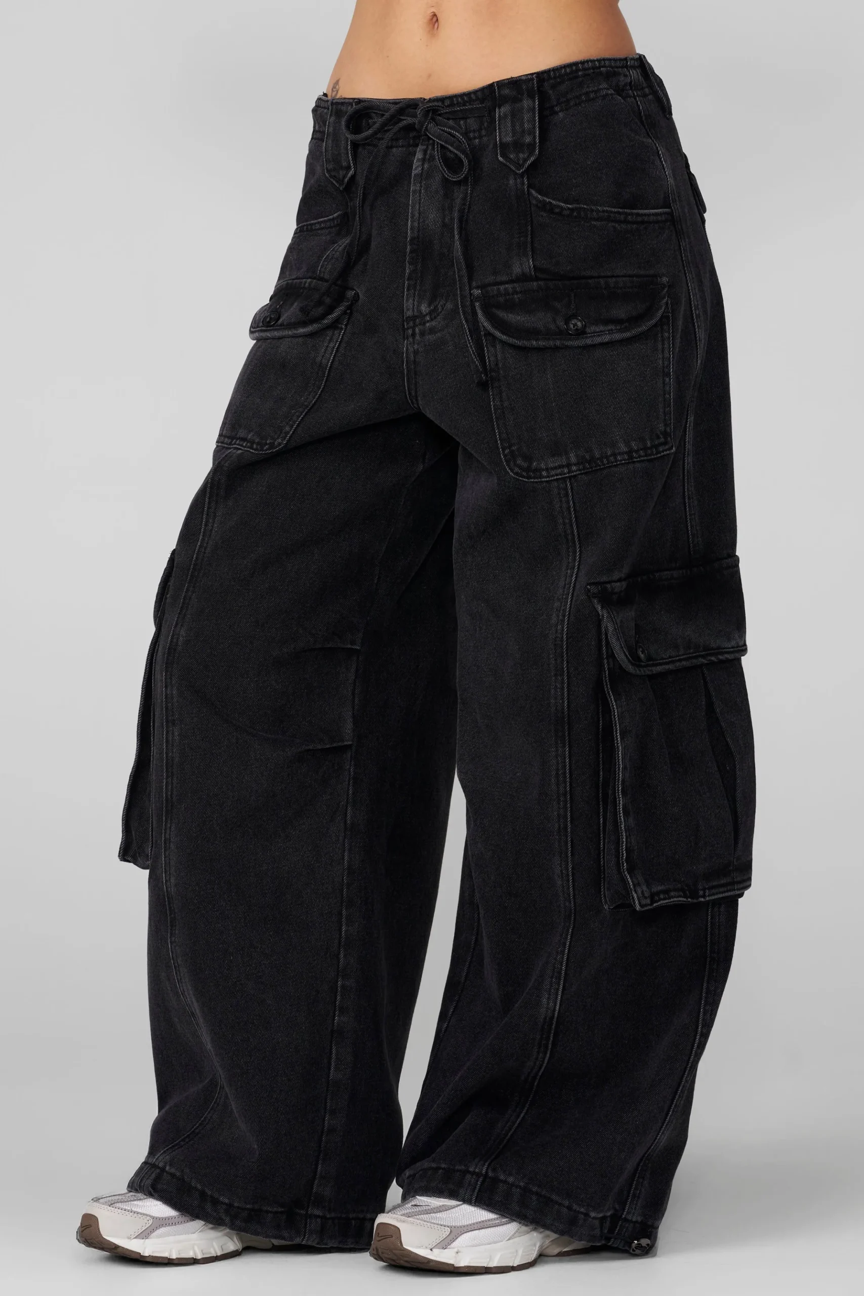 W2231 - Cargo Jean