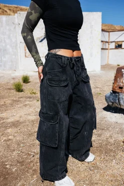 W2231 - Cargo Jean
