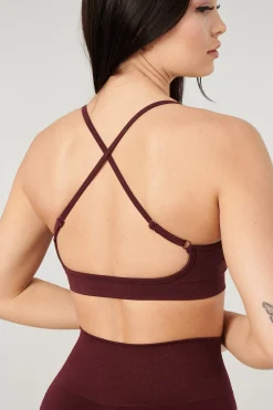W329 - Core Seamless scoop neck bra