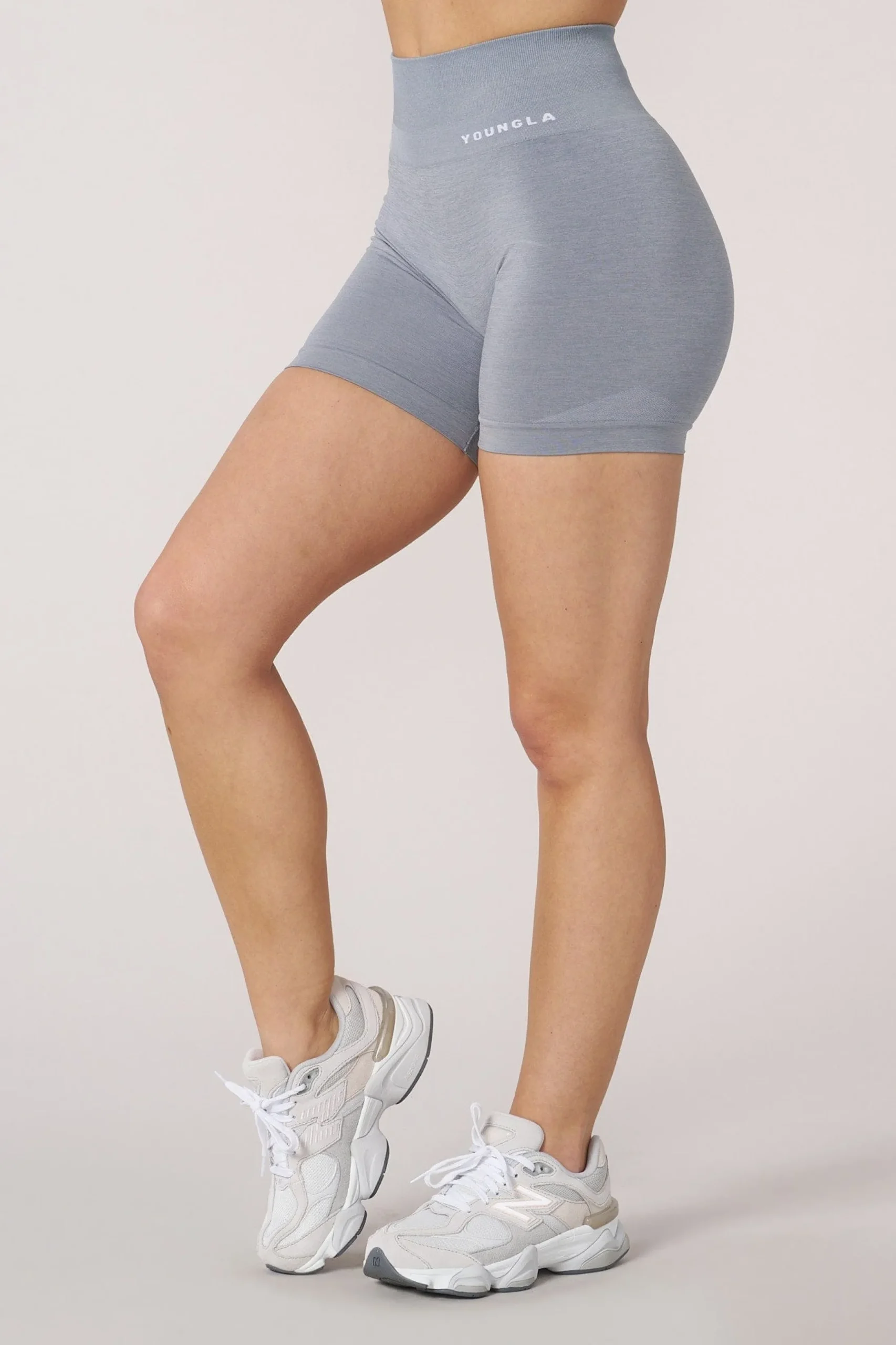 W120 - Core Seamless Shorts
