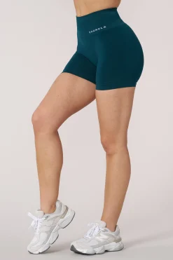 W120 - Core Seamless Shorts