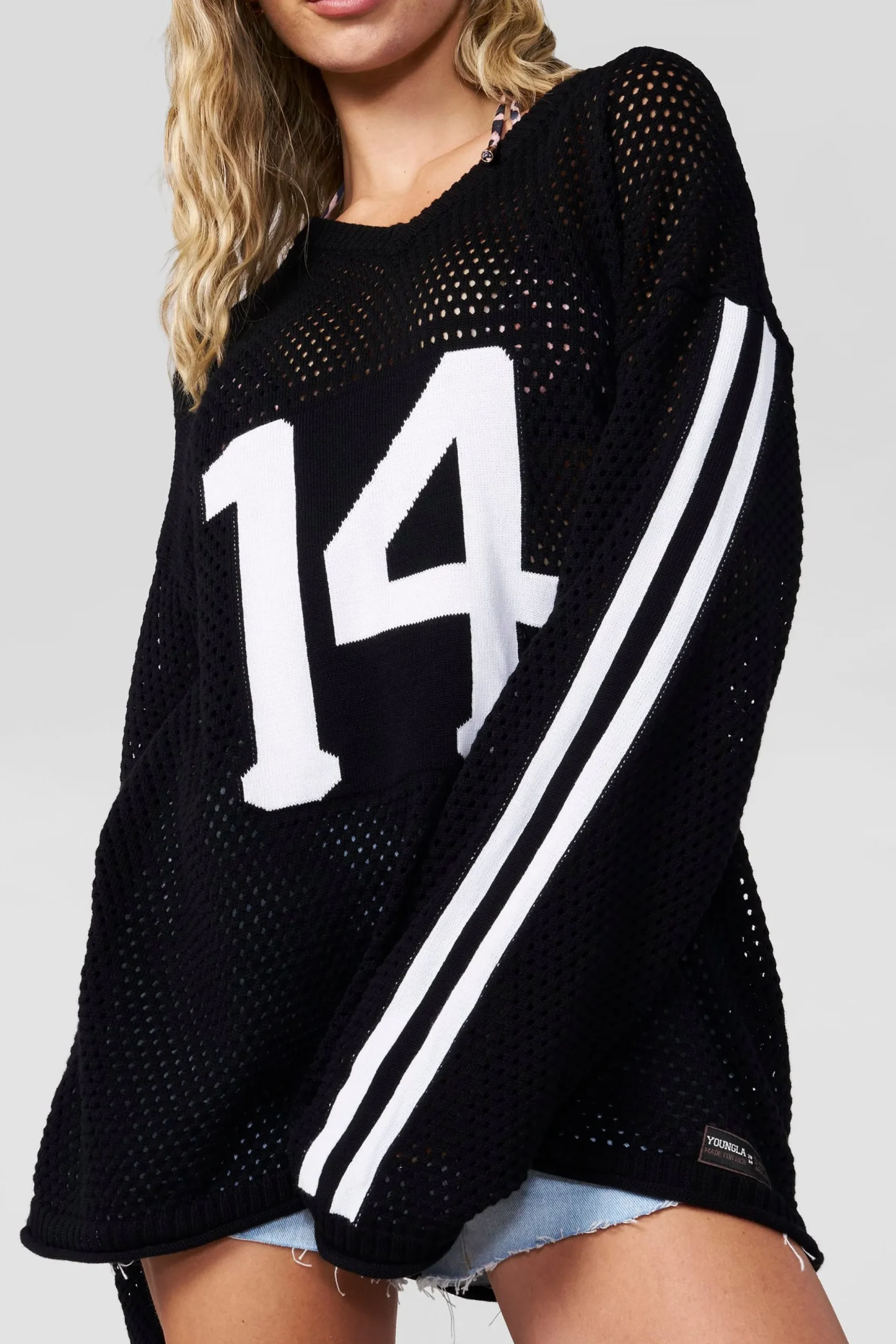 W4001 Crochet Jersey