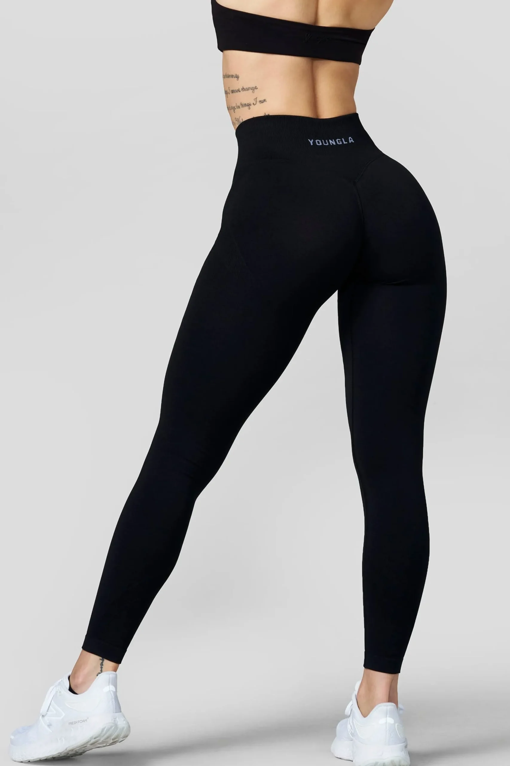 W252 Curve Hourglass Leggings Summer 26'