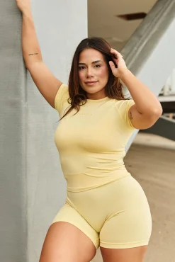 W446 - Curve Seamless Compression Top - New Colors