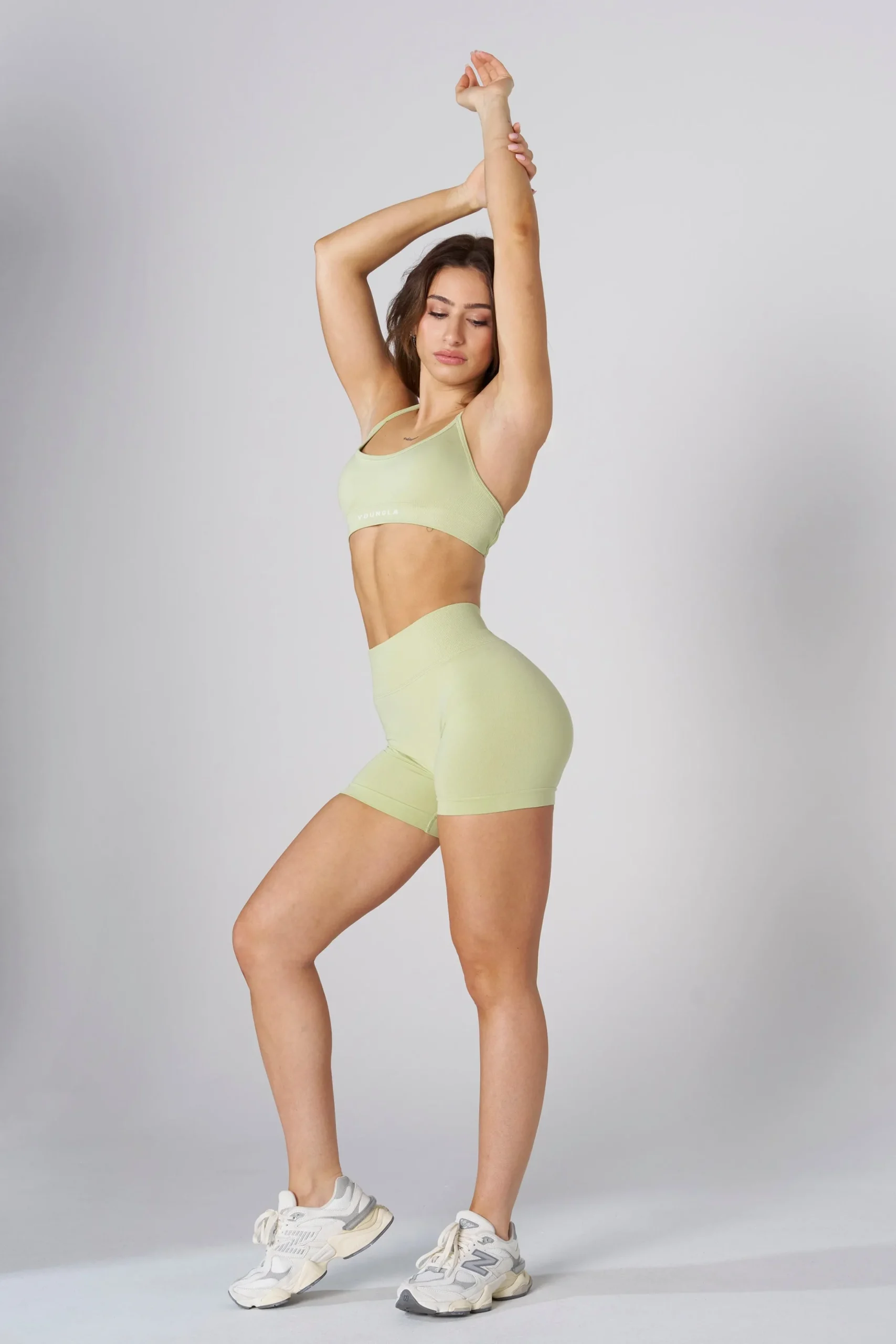 W133 - Curve seamless Shorts