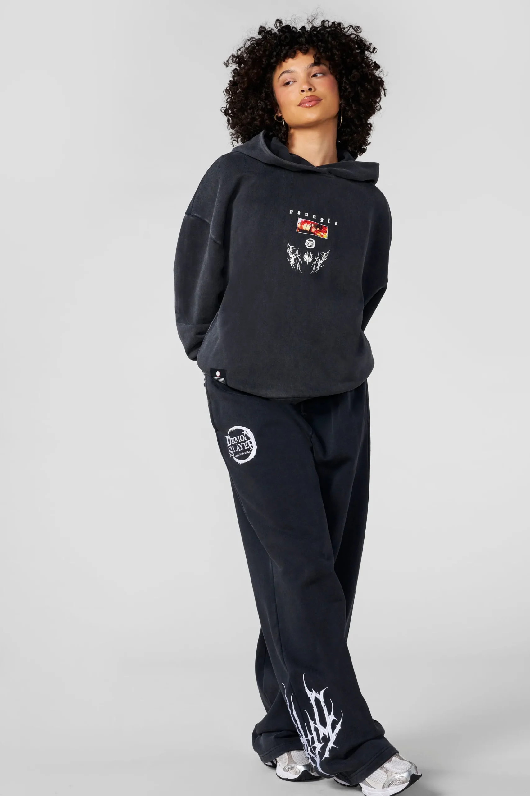 W567 - Demon Slayer: Kimetsu no Yaiba - Hoodie