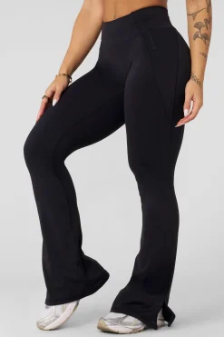 W285 - Elevate Flare Leggings