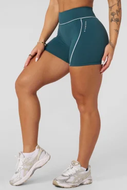 W161 - Elevate outline Shorts 5
