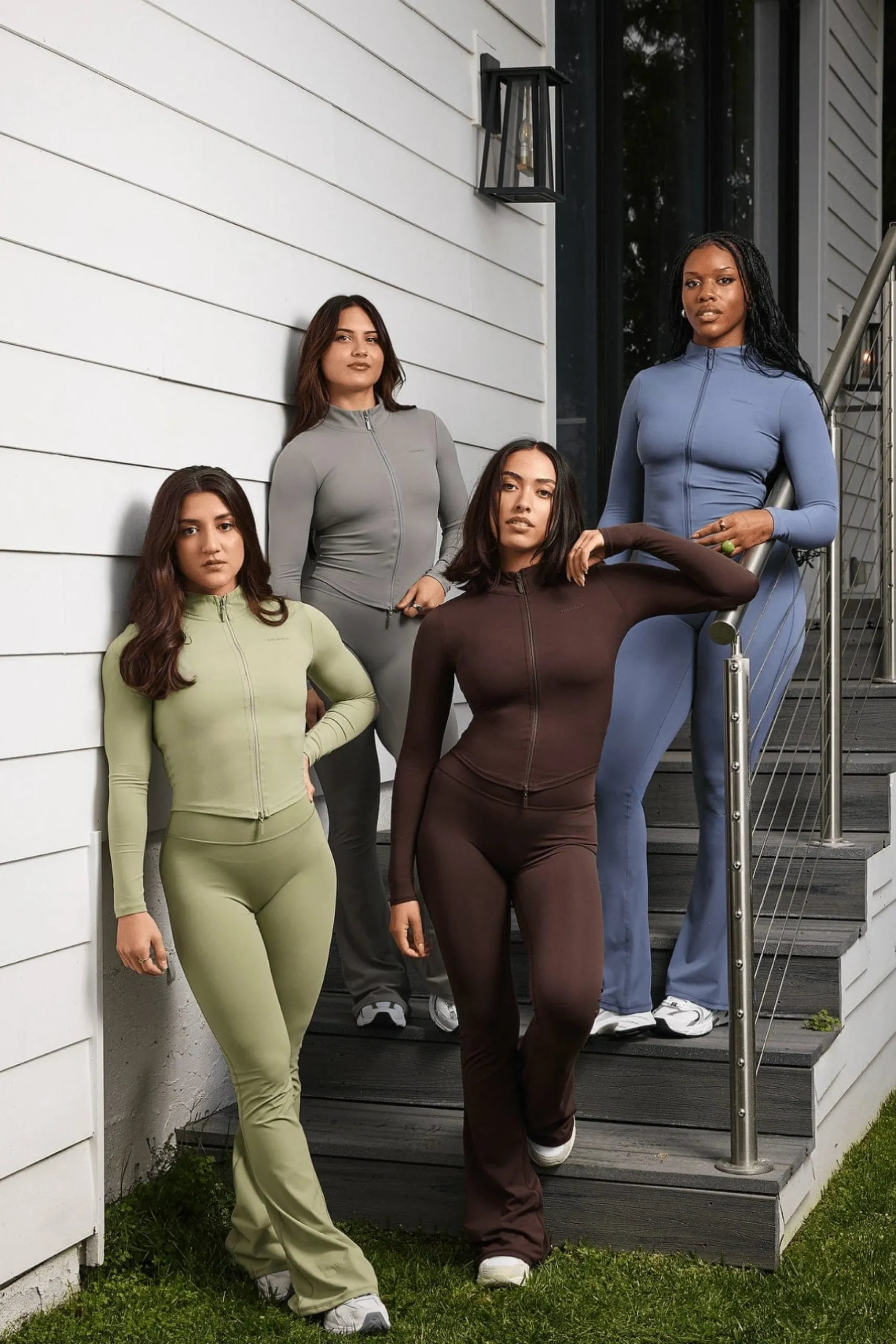 W230 Legacy Flare Pant (Regular)