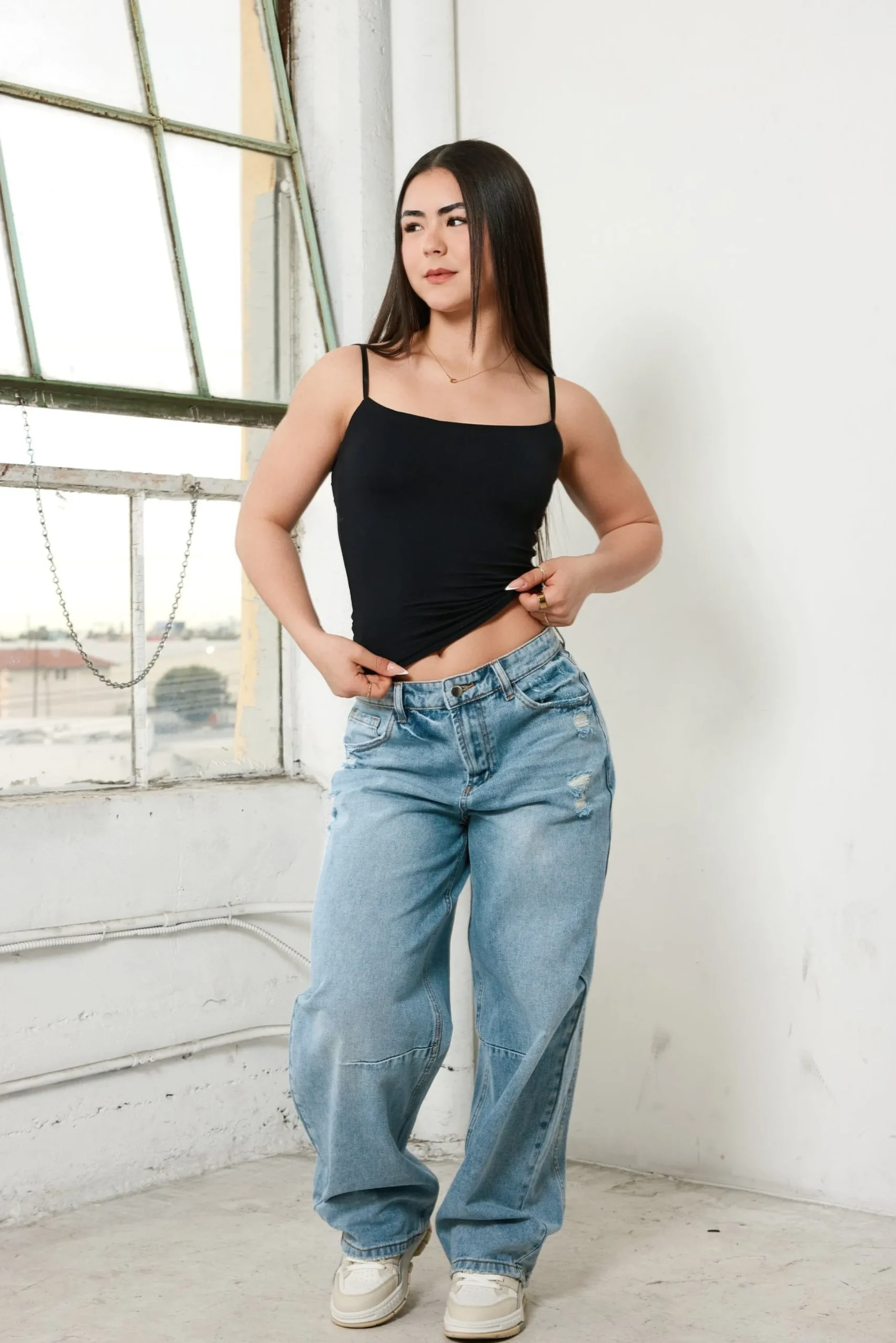 W2182 - Studio Edit Barrel Jeans