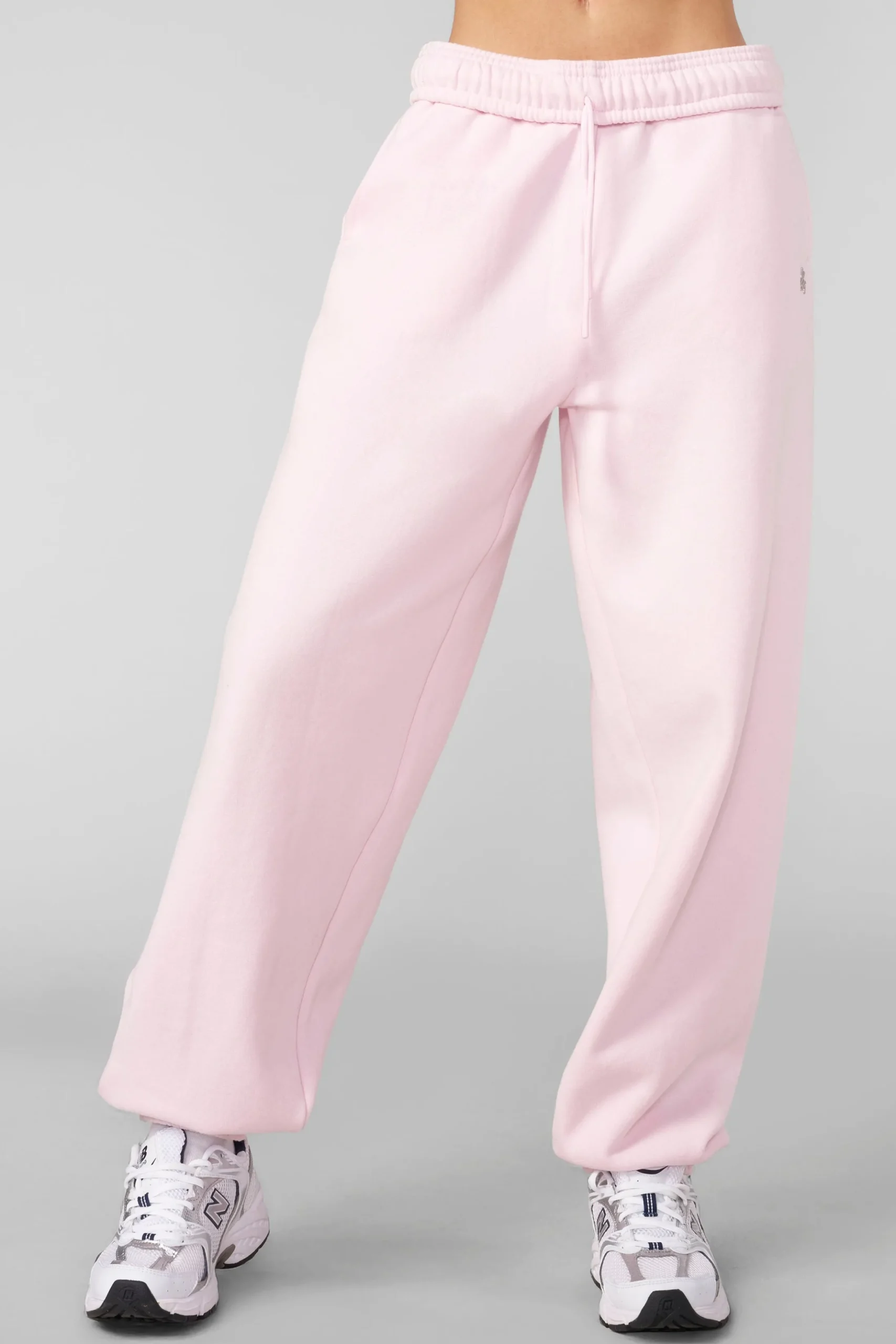 W2218 - Studio Edit Cuff Joggers