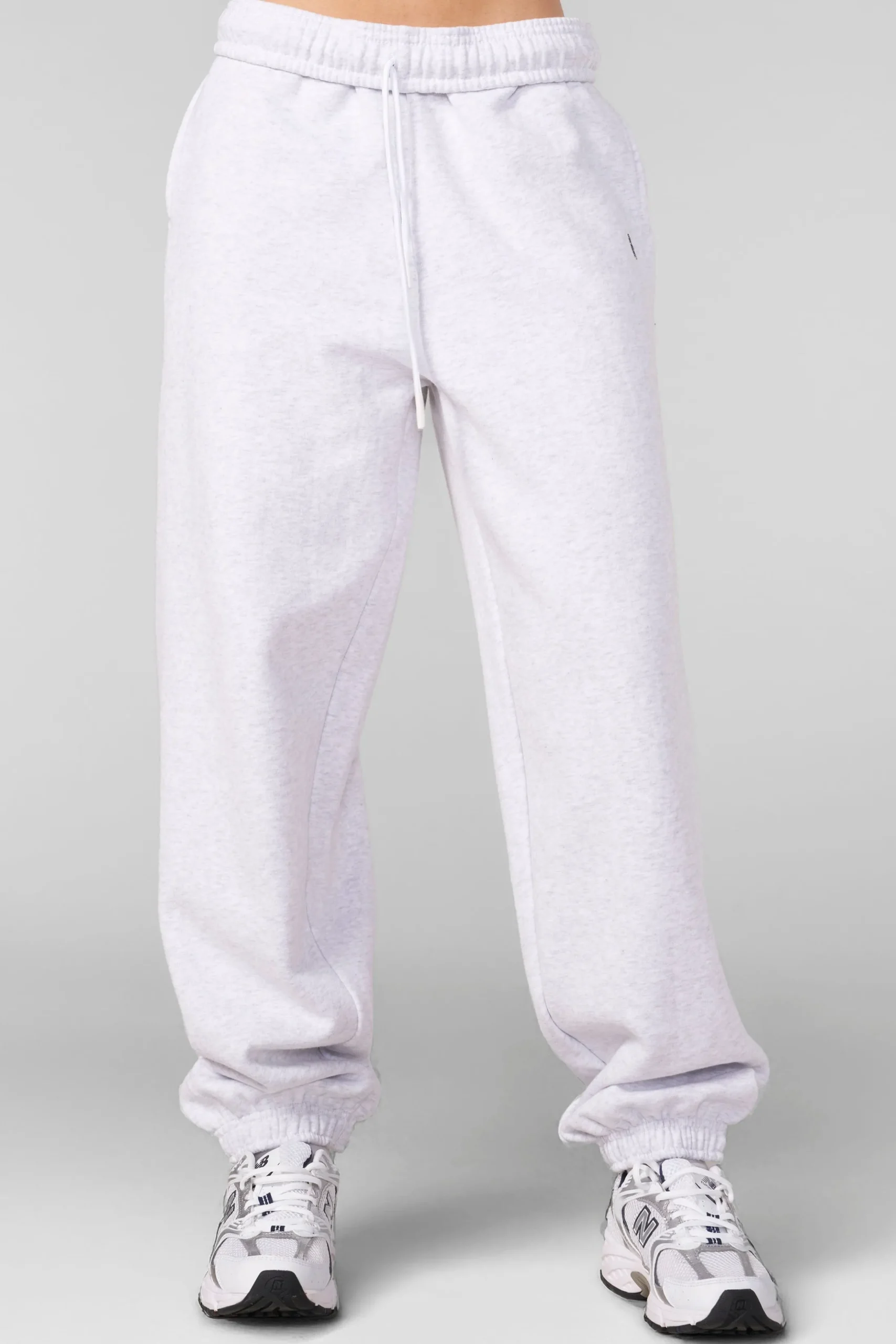 W2218 - Studio Edit Cuff Joggers