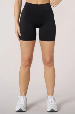W122 - Urban Biker Shorts