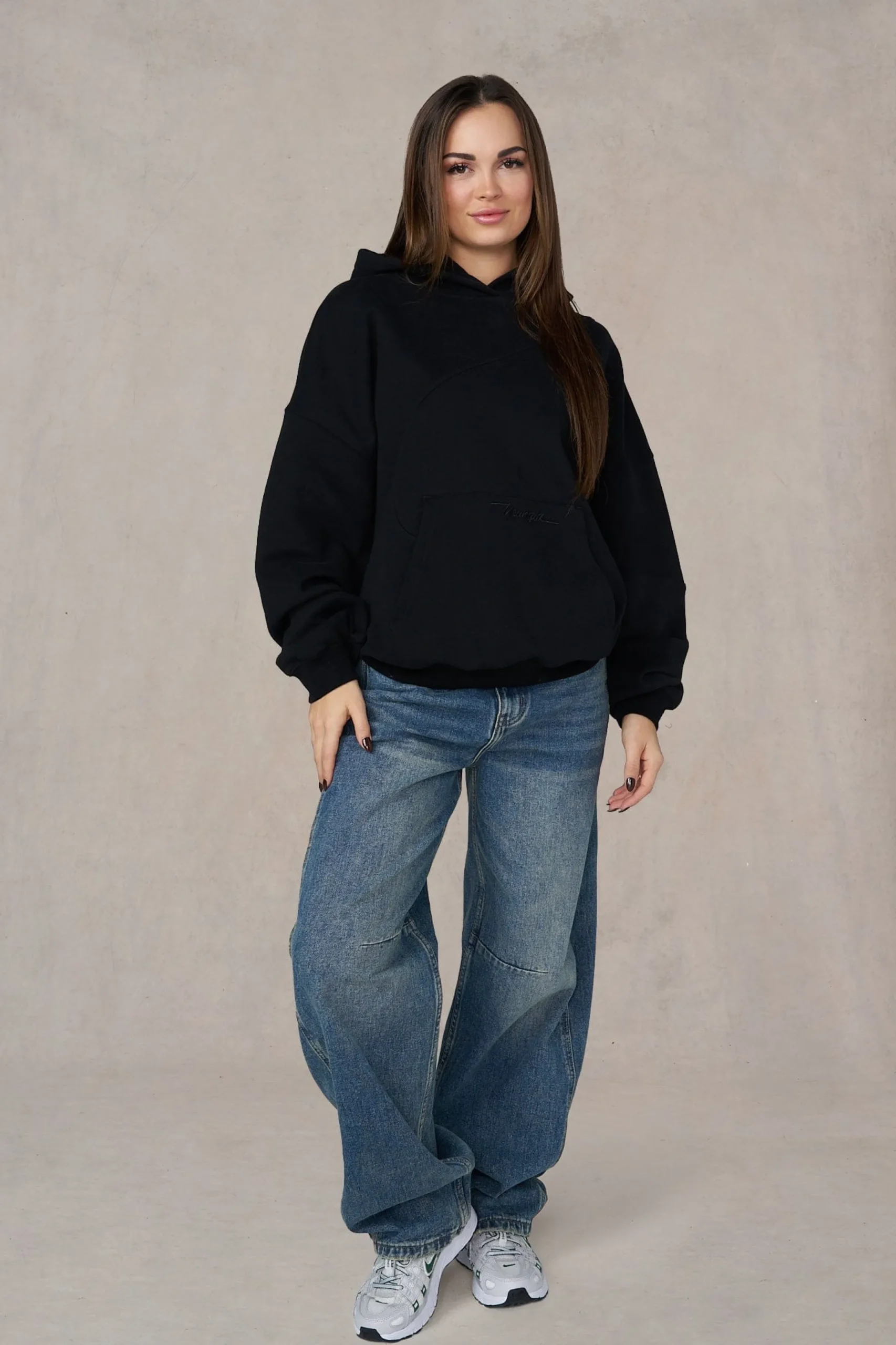 W558 - Wavy Hoodie