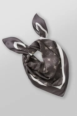 W6120 YLA Scarf